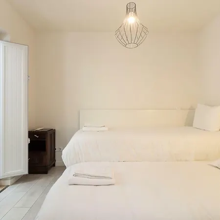 Apartmán Martim Moniz - Tram 28 *