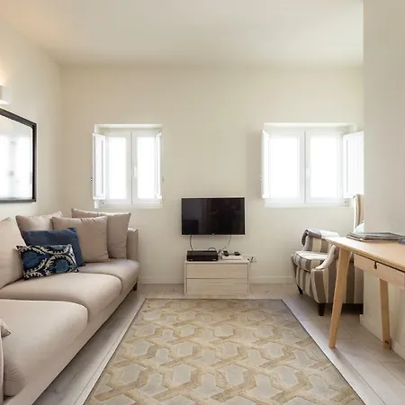 Martim Moniz - Tram 28 Apartment *